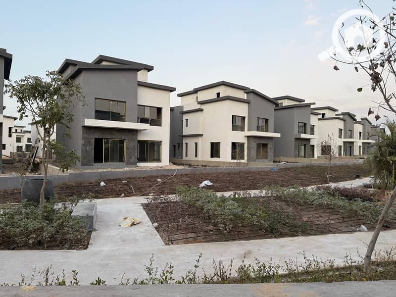 5 321860df-d8a3-4e00-a140-63b32ce99e94. jpg