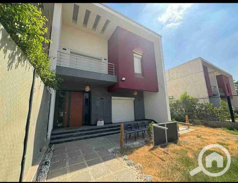 1000355173. jpg 1000355173. jpg