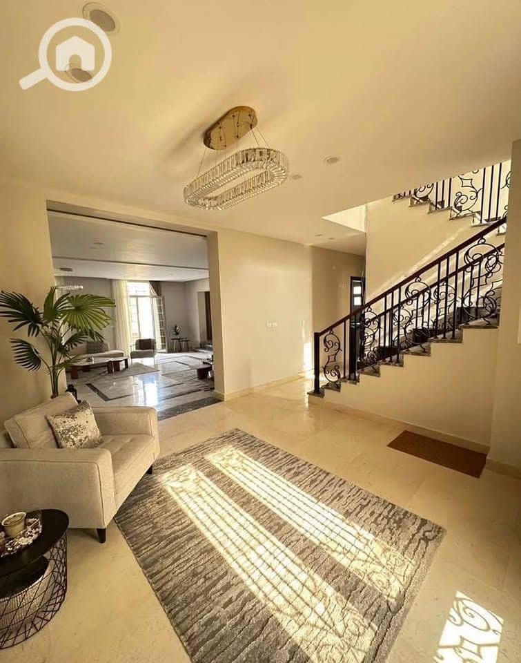 8 566717781_1337576264434978_6797456025761094711_n. jpg