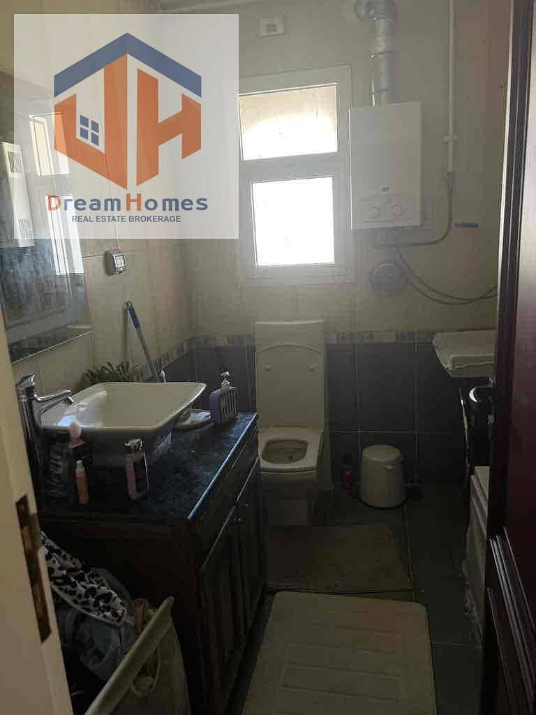 4 81cb4189-7b71-4f7b-93d0-d64fcfbf95ef. jpg