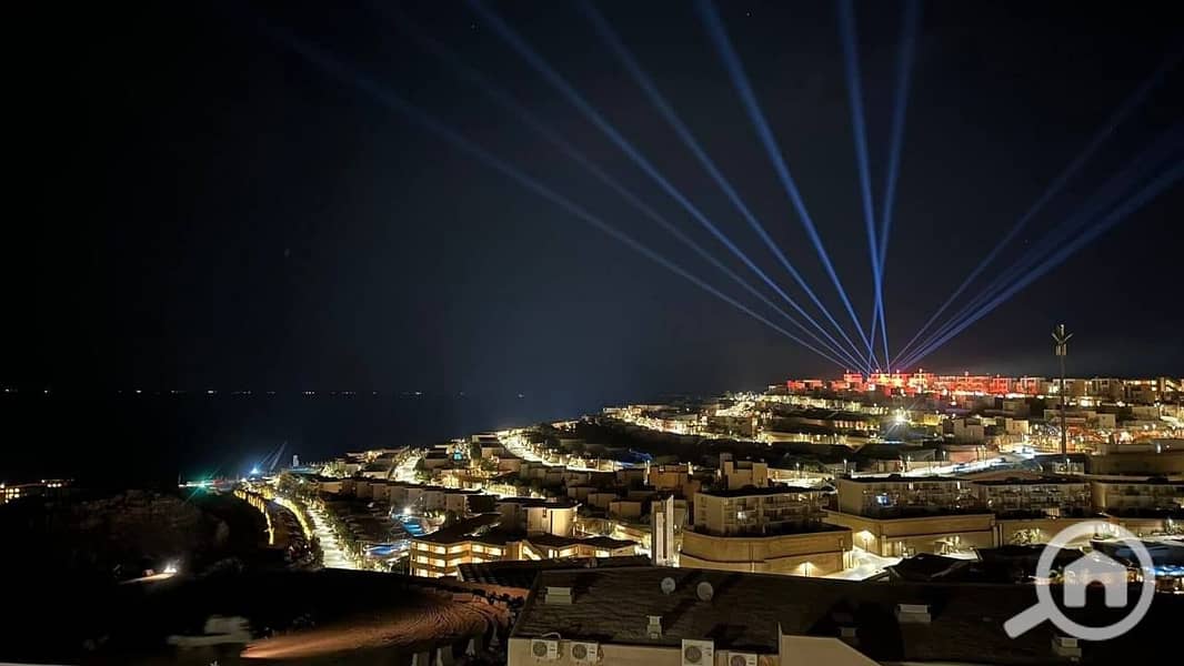 10 524985321_1746669369542851_7052562874956182790_n. jpg