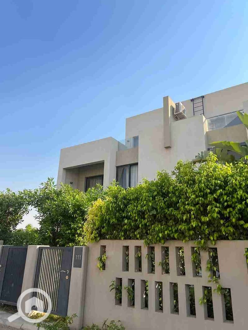 9 IMG_20250715_234222_158. jpg