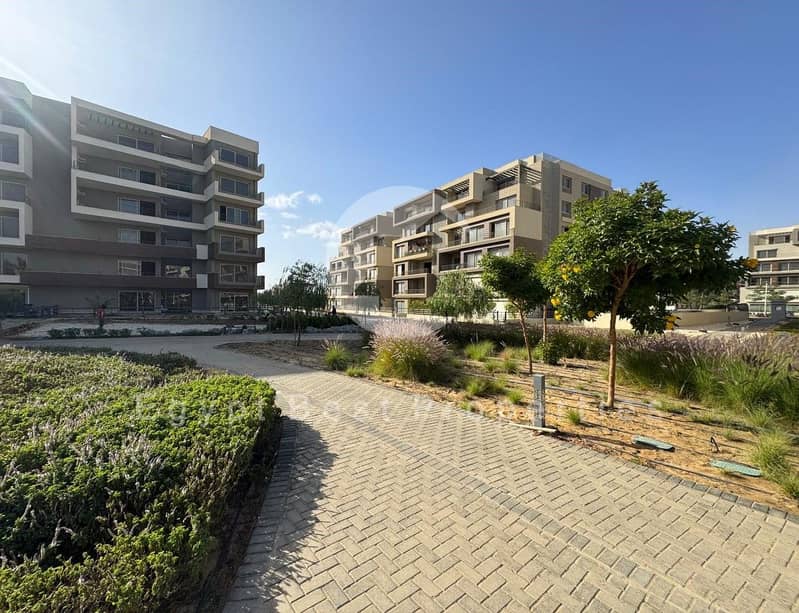 12 7dbe39d4-0ebb-4a8c-9b6a-485d3d0bb001. jpg