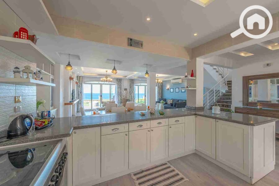 10 IMG-20250818-WA0001(1). jpg