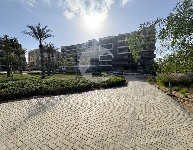 6 e92e23a4-15e2-42a2-92c3-aa76d96e6718. jpg