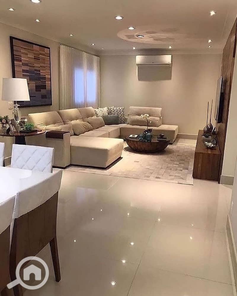 2332da07a2f5f4d7ef9fecceeecb4ec4. jpg