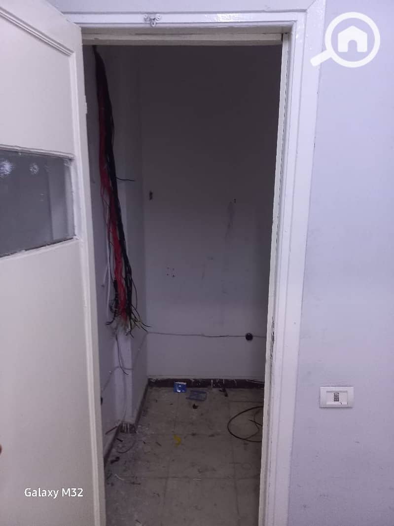 11 cafaeb21-554f-46c8-be6a-aa202af47851. jpeg