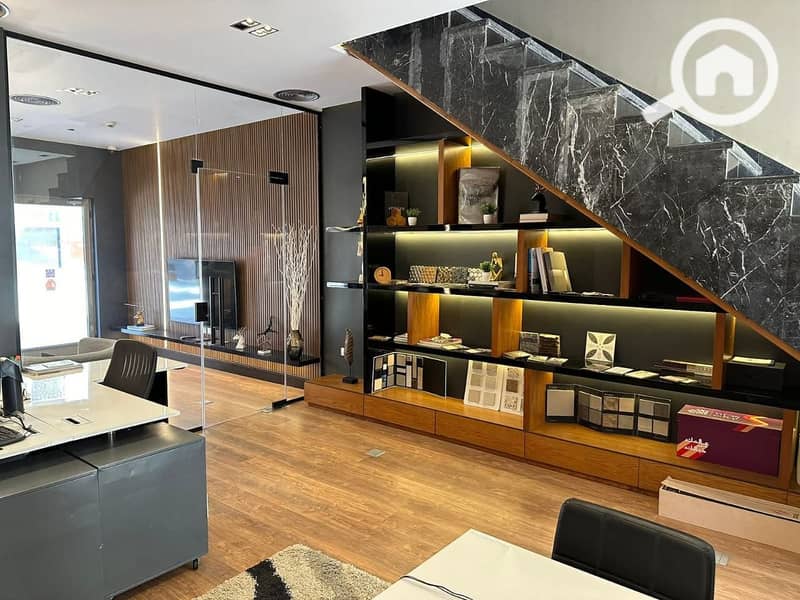 2 0f253bcf-0a3c-4dc0-ac6c-e335edda55d4. jpg