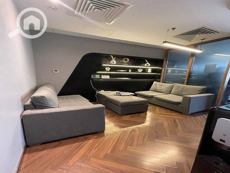 3 ad4ae5a0-0ad6-4bfc-aaae-dbc888104c04. jpg