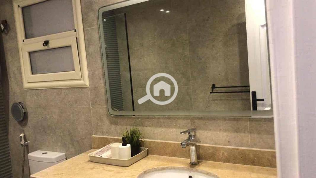 4 63d57972-3aef-49ac-8ea7-15b0dd5f556b. jpg