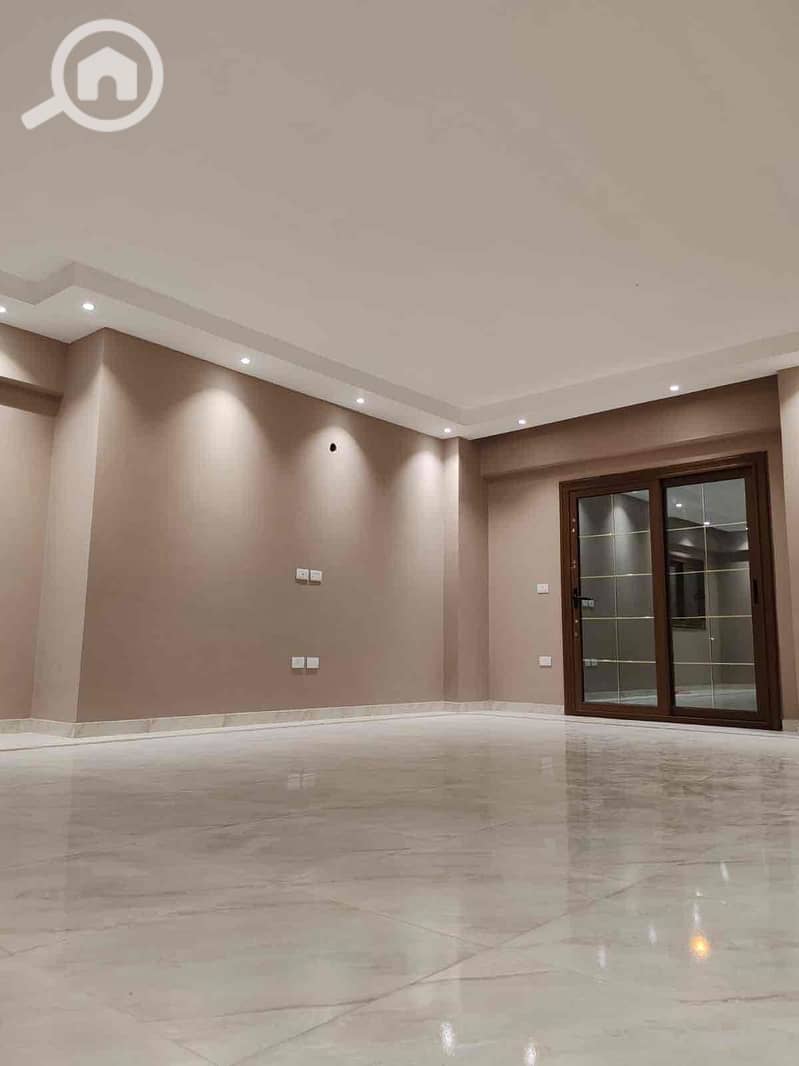 5 74875e75-0ee9-4e7b-a9b5-7cb4cad10277. jpg