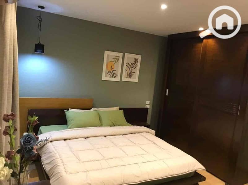 10 9957fb69-e6cb-45bf-a329-816f20f67306. jpg