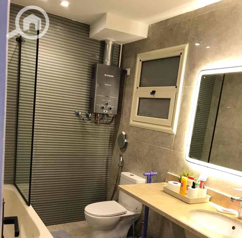 11 2ac2e13d-ffe0-482d-af3a-c84d4cd69110. jpg