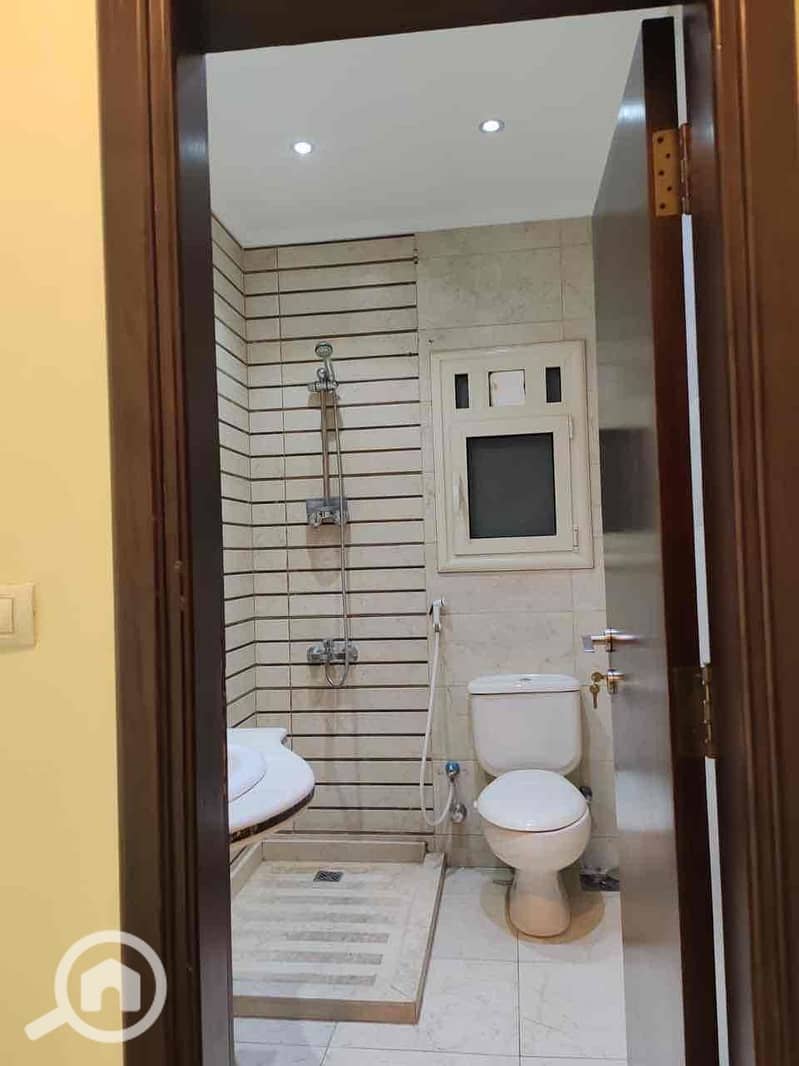 21 c94d383d-252e-4488-8b36-8fe01050d01f. jpg