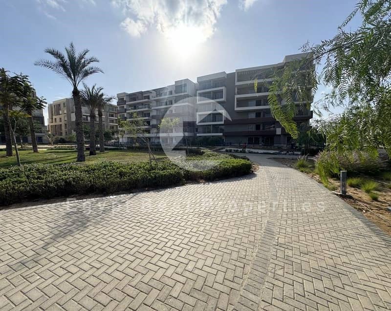 8 53417eee-e2d3-41b0-ad0e-45450e5fe5f5. jpg