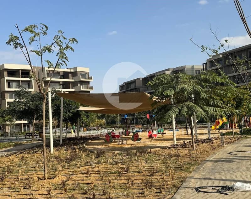 10 66807411-6930-44e8-9f5a-7bcfb7bf03aa. jpg