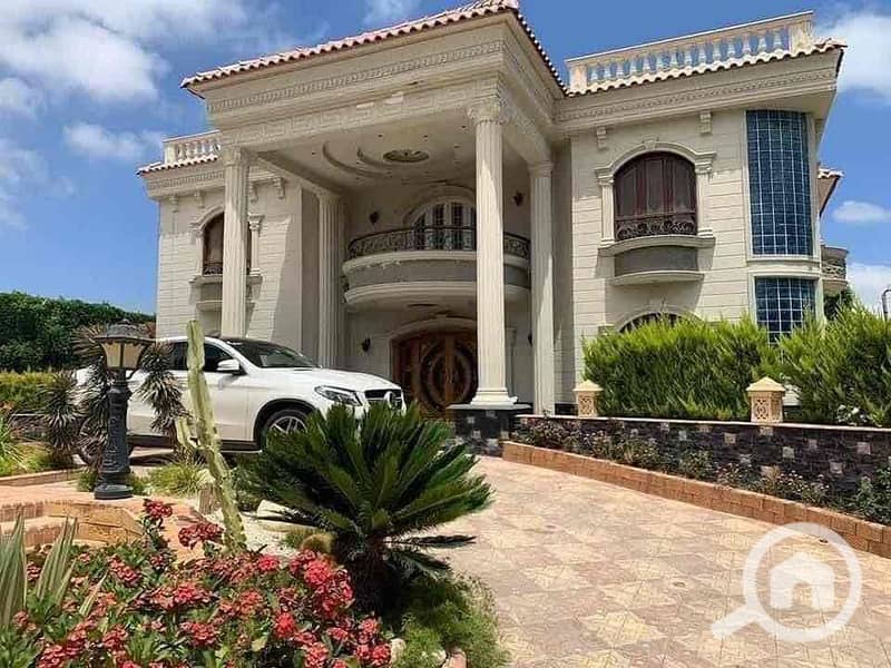 14 768b3fed-9f13-4a92-85cf-0c4a0b46cdc5. jpg