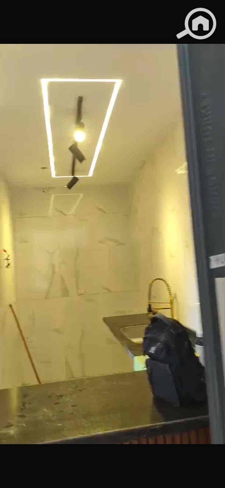 11 c0fc71da-e6a2-4a53-8dd6-22478ea28c71. jpg