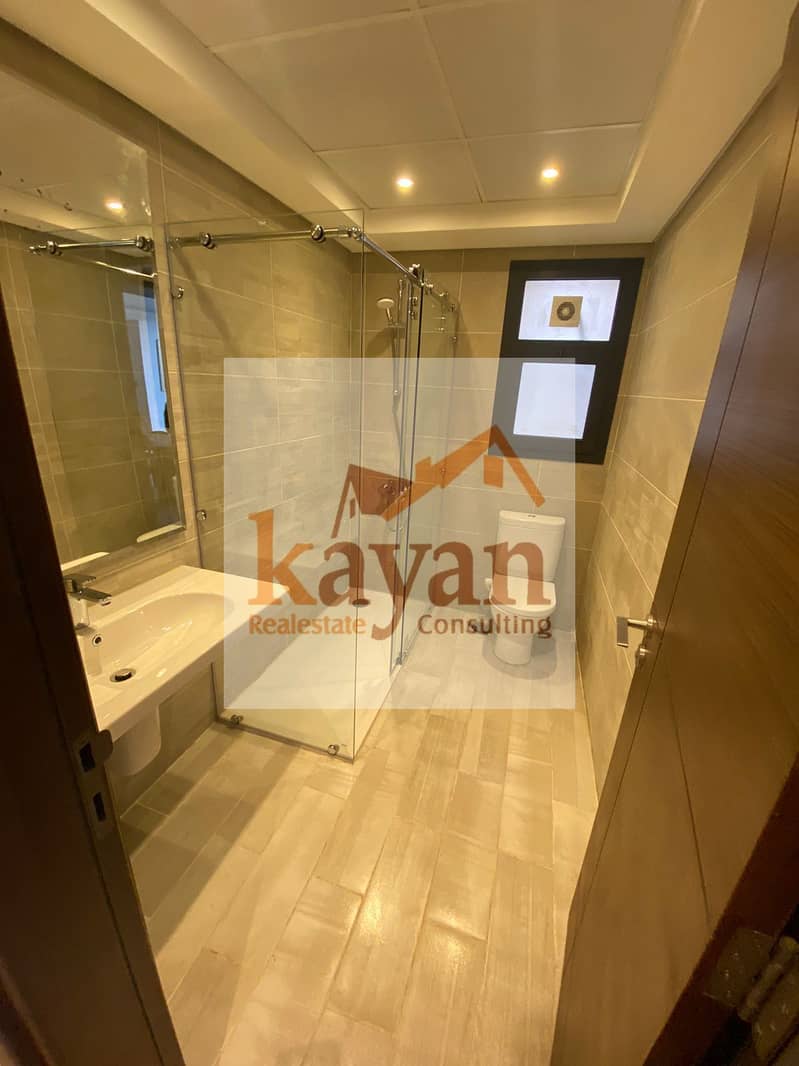 7 WhatsApp Image 2025-10-25 at 05.33. 43_37f1ccde. jpg