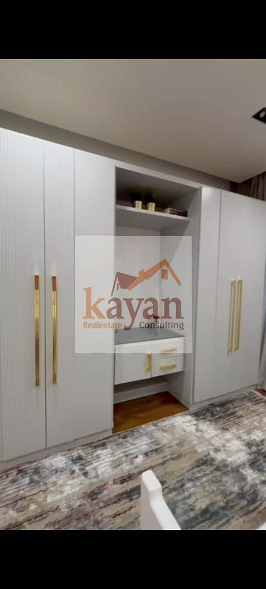 3 WhatsApp Image 2025-10-28 at 04.21. 37_8d6db242. jpg