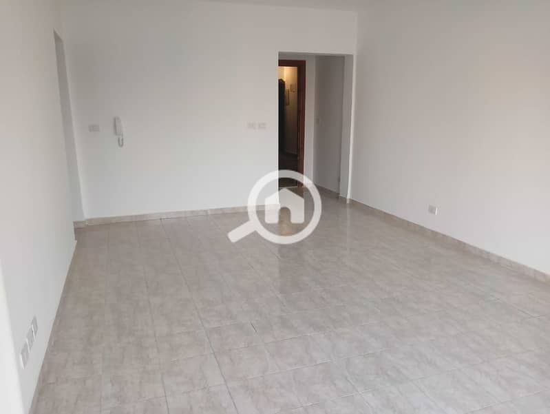 2 03abcd70-2c0c-410c-83fe-4eca3de83bf5. jpeg