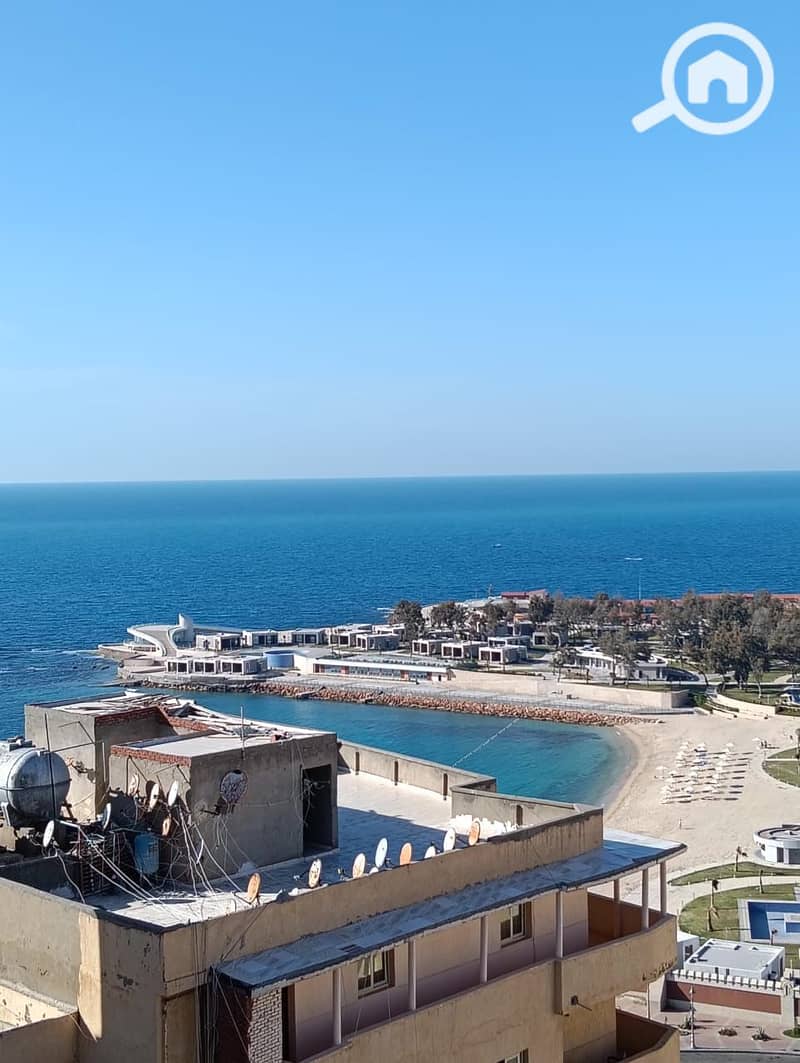 2 209852bc-3869-4ccf-b65c-de9dd21e4ff9. jpg