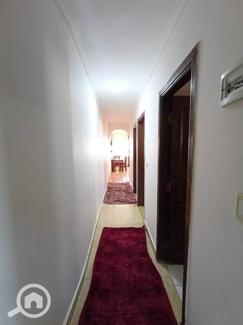 7 03d5be42-f4d8-4469-bc29-8b4e2aeb8cd5. jpg