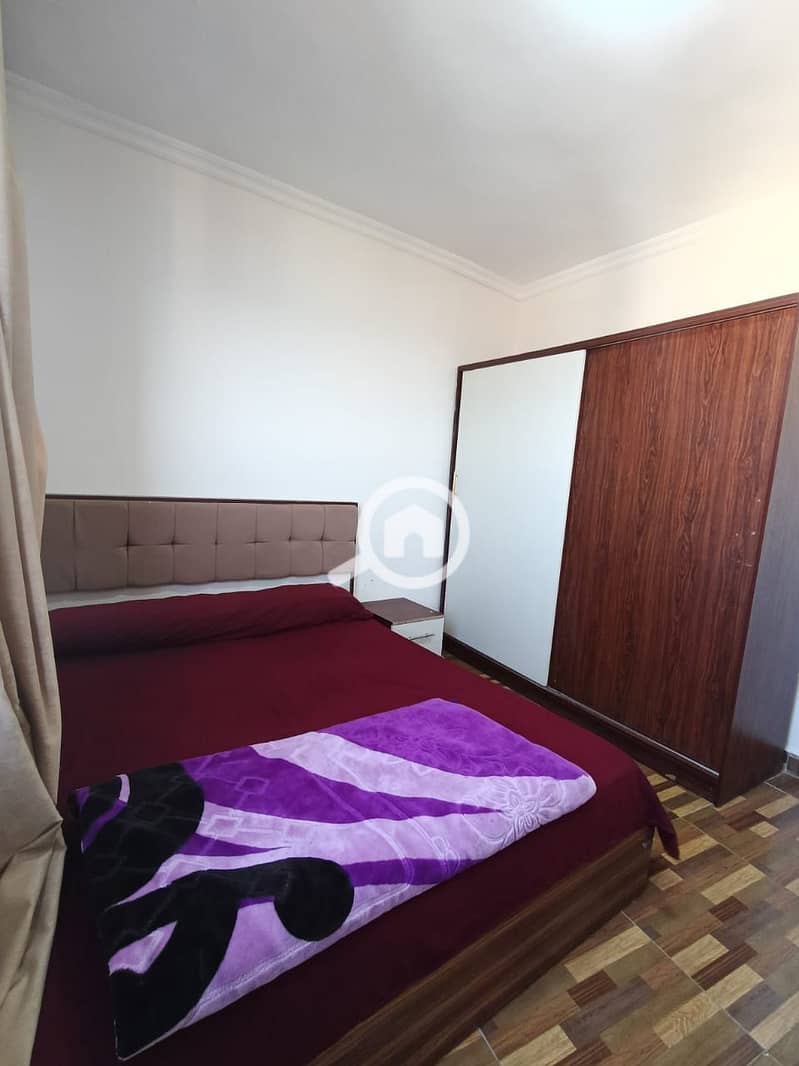 8 4c4281b4-beeb-4333-b49d-600541c22e41. jpg