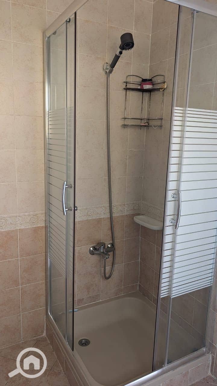 8 4f655f0a-64cc-4dc6-9f40-ff5c353eea0d. jpeg