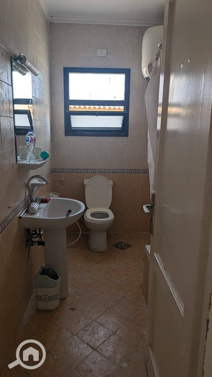 13 caf3b8d3-815c-41ee-8b06-a47002cb20a1. jpeg