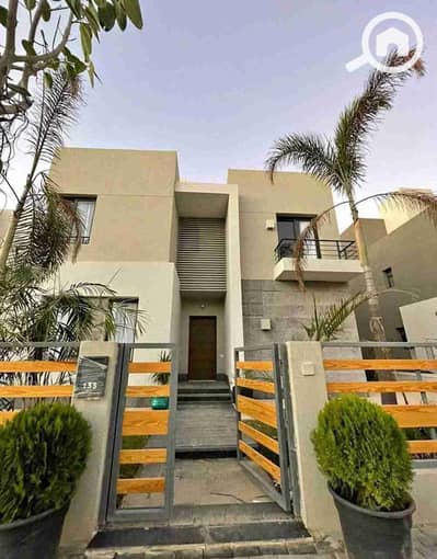 تاون هاوس 5 غرف نوم للبيع في القاهرة الجديدة، القاهرة - 1000249995. jpg