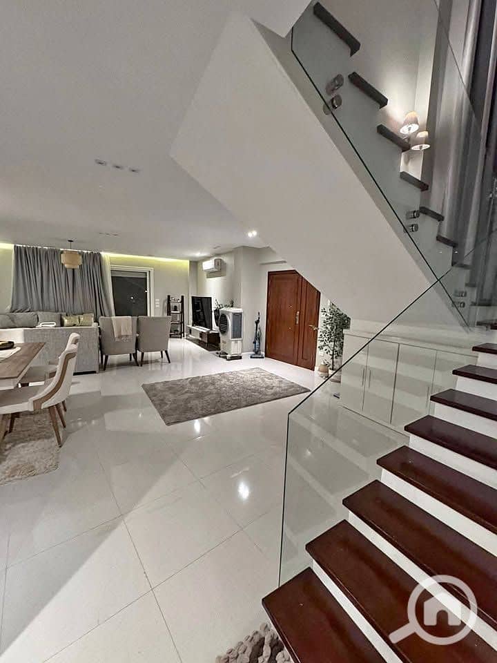 4 554320440_24566876593003906_1393909485198008880_n. jpg