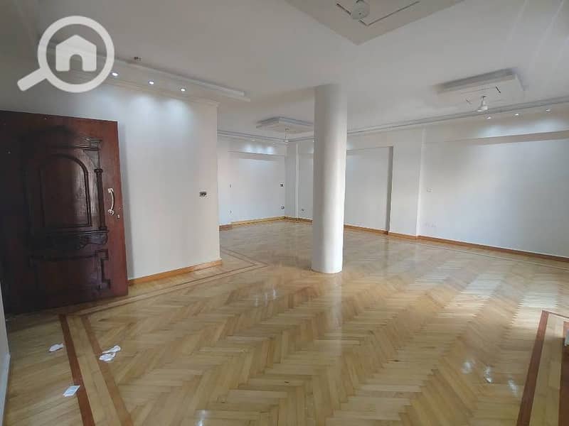 3 503506057_3642988742661286_5430952854813840781_n. jpg