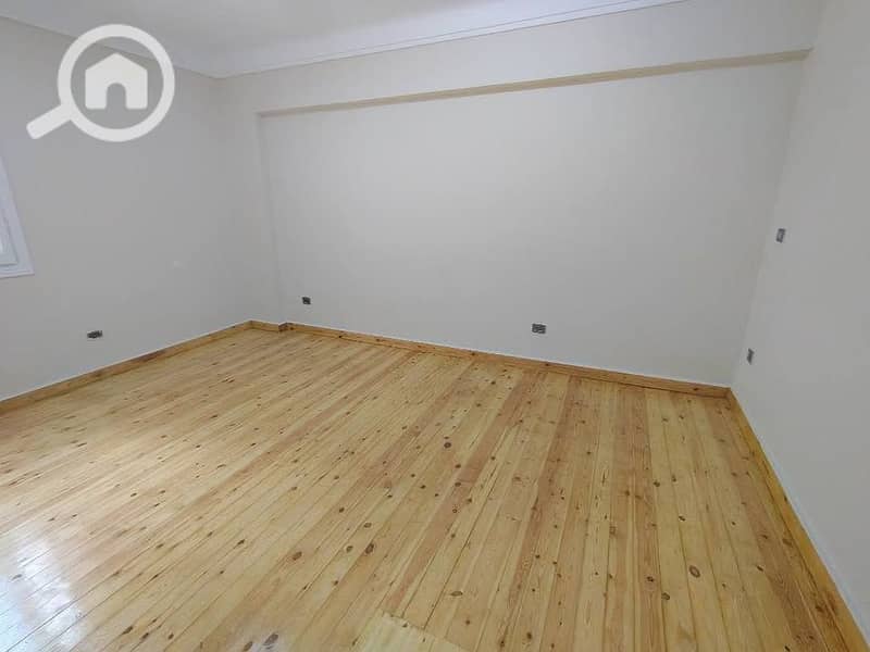 8 500562423_3642989215994572_7350212831342741498_n (1). jpg