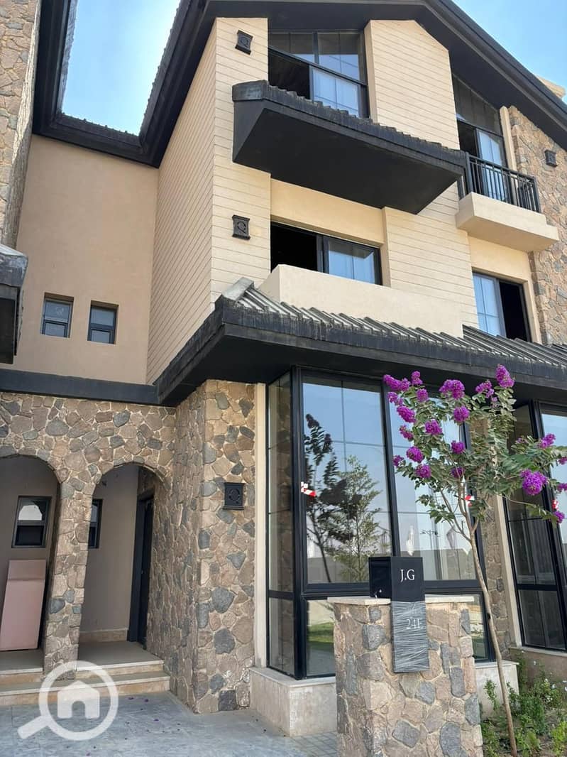 9 WhatsApp Image 2025-10-10 at 12.16. 55 AM (2). jpeg