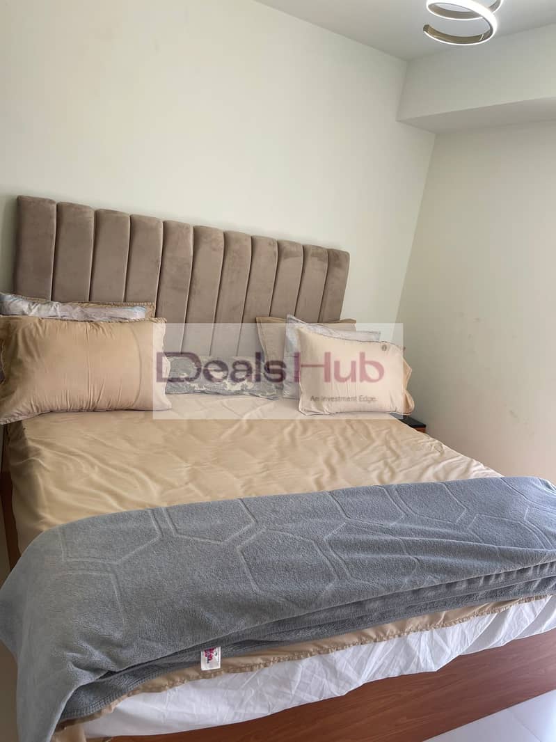 4 aa435be4-ab54-468b-b989-017d8f7ef04b. jpg