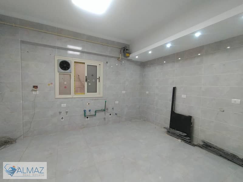 12 WhatsApp Image 2025-10-06 at 10.51. 08 AM. jpeg