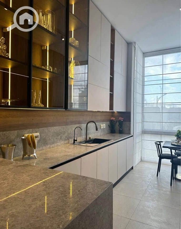 10 518085867_122139961490635195_860479615288440429_n. jpg