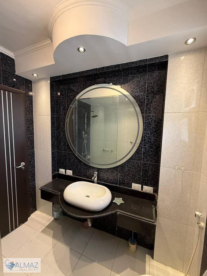 2 WhatsApp Image 2025-09-27 at 3.06. 04 PM. jpeg