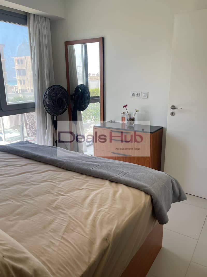 2 10e51c2e-7bed-48c4-87ea-499f6ec35613. jpg