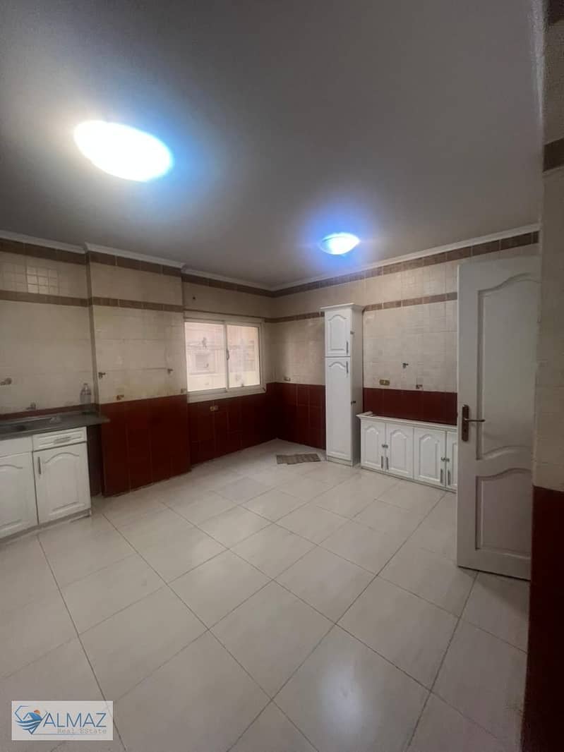 8 WhatsApp Image 2025-09-28 at 11.19. 48 AM. jpeg