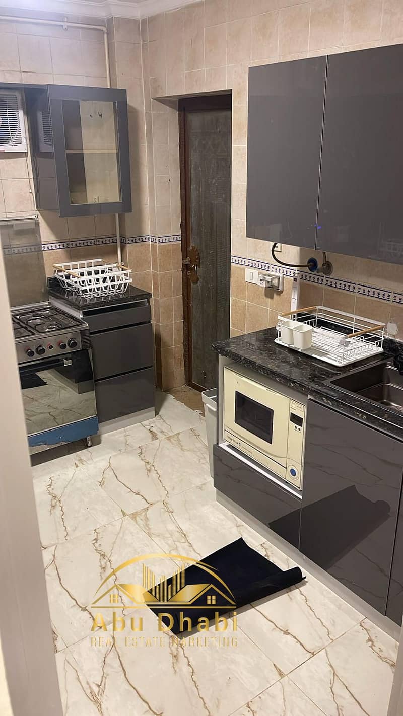 9 571149317_1429142319215418_2221432754288268950_n. jpg