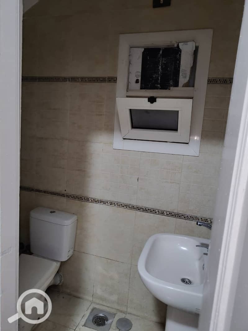 6 WhatsApp Image 2025-10-26 at 7.04. 36 PM (1). jpeg