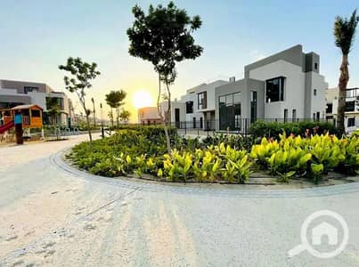 تاون هاوس 3 غرف نوم للبيع في مدينة المستقبل، القاهرة - 1-584c99fd-a9e8-4af3-af45-b98c6a1cf140. jpg