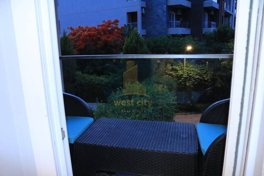 5 6749d4f7-832d-4156-be9d-5b59edc442c6. jpg