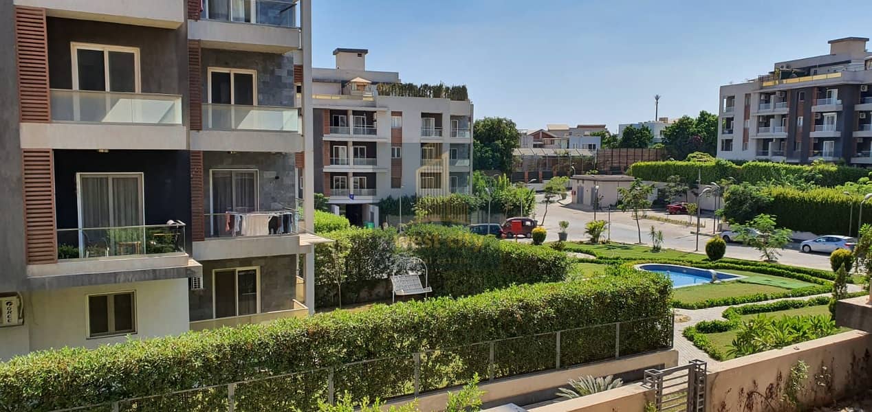 10 1275f8ca-7d24-4d4c-a0c0-4b14c63f4ad4. jpg