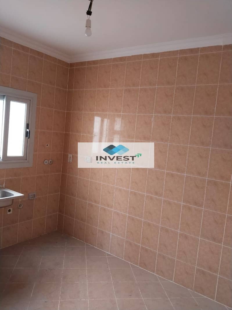 12 WhatsApp Image 2025-10-27 at 16.28. 18_c71c61cf. jpg