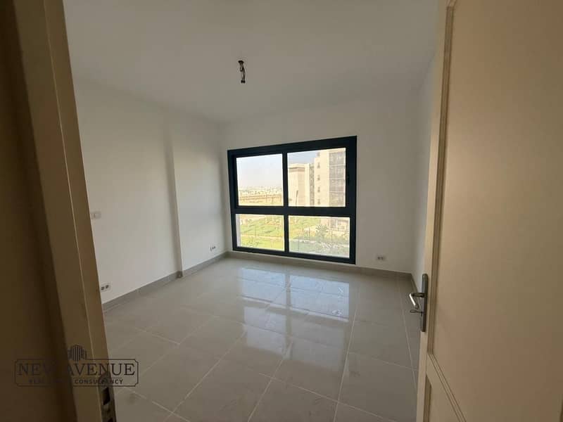 3 WhatsApp Image 2025-10-27 at 1.46. 35 PM (1). jpeg