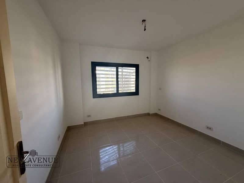 5 WhatsApp Image 2025-10-27 at 1.46. 36 PM (1). jpeg