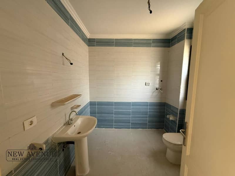 11 WhatsApp Image 2025-10-27 at 1.46. 36 PM. jpeg